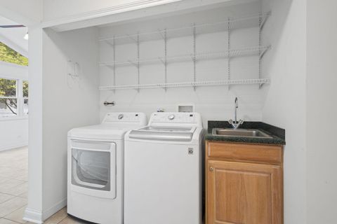 Tiny photo for 837 E Rockland Road, Libertyville, IL 60048 (MLS # 12496585)