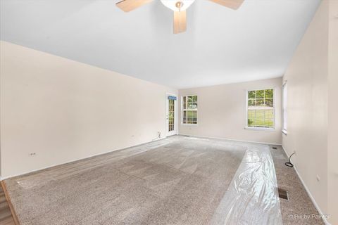 Tiny photo for 1694 Penny Lane #A, Crystal Lake, IL 60014 (MLS # 12477828)