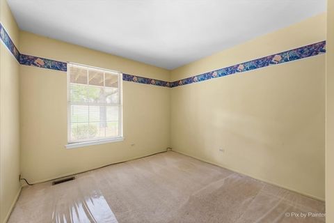 Tiny photo for 1694 Penny Lane #A, Crystal Lake, IL 60014 (MLS # 12477828)
