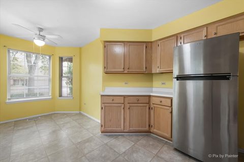 Tiny photo for 1694 Penny Lane #A, Crystal Lake, IL 60014 (MLS # 12477828)