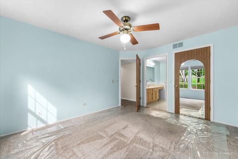 Tiny photo for 1694 Penny Lane #A, Crystal Lake, IL 60014 (MLS # 12477828)