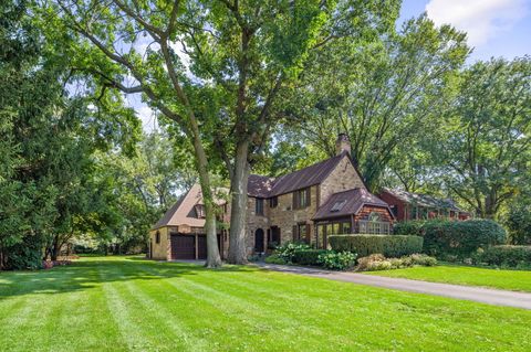 Photo of 735 Grove Street, Glencoe, IL 60022 (MLS # 12571479)