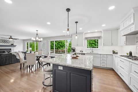 Tiny photo for 2214 Keim Drive, Aurora, IL 60503 (MLS # 12675235)