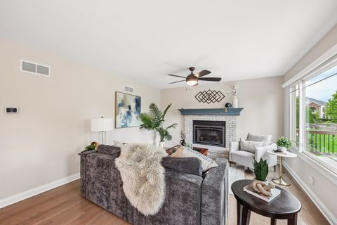 Tiny photo for 2214 Keim Drive, Aurora, IL 60503 (MLS # 12675235)