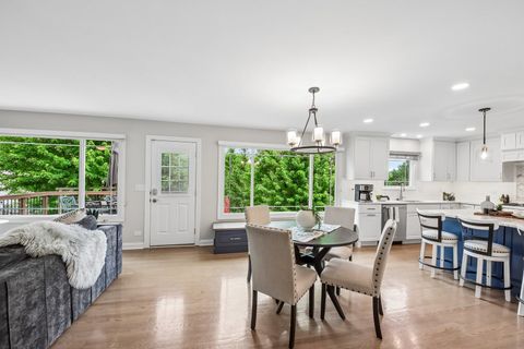 Tiny photo for 2214 Keim Drive, Aurora, IL 60503 (MLS # 12675235)