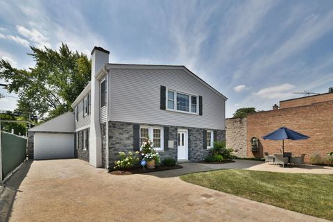 8211 W Grand Avenue River Grove IL 60171