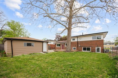 Tiny photo for 90 Peyton Drive, Chicago Heights, IL 60411 (MLS # 12626452)