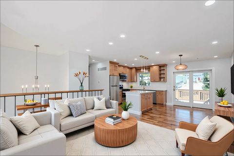 Tiny photo for 839 N Bennett Street, Geneva, IL 60134 (MLS # 12491977)