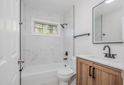 Tiny photo for 839 N Bennett Street, Geneva, IL 60134 (MLS # 12491977)
