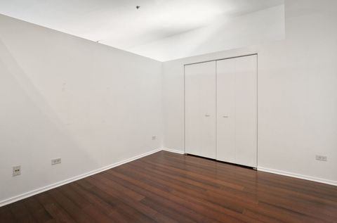 Tiny photo for 1000 E 53rd Street #219, Chicago, IL 60615 (MLS # 12514810)