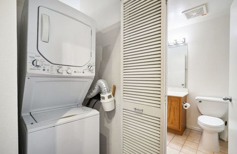 Tiny photo for 1000 E 53rd Street #219, Chicago, IL 60615 (MLS # 12514810)