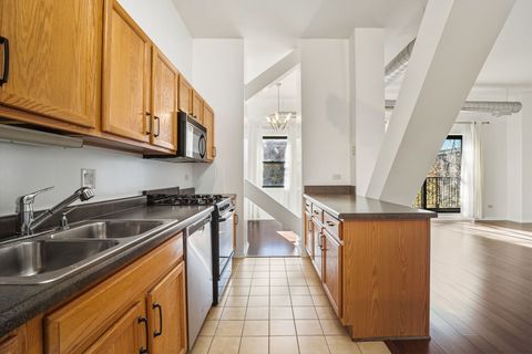 Tiny photo for 1000 E 53rd Street #219, Chicago, IL 60615 (MLS # 12514810)