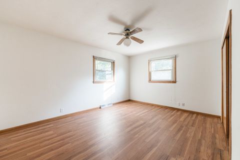 Tiny photo for 1206 University Drive, DeKalb, IL 60115 (MLS # 12491215)
