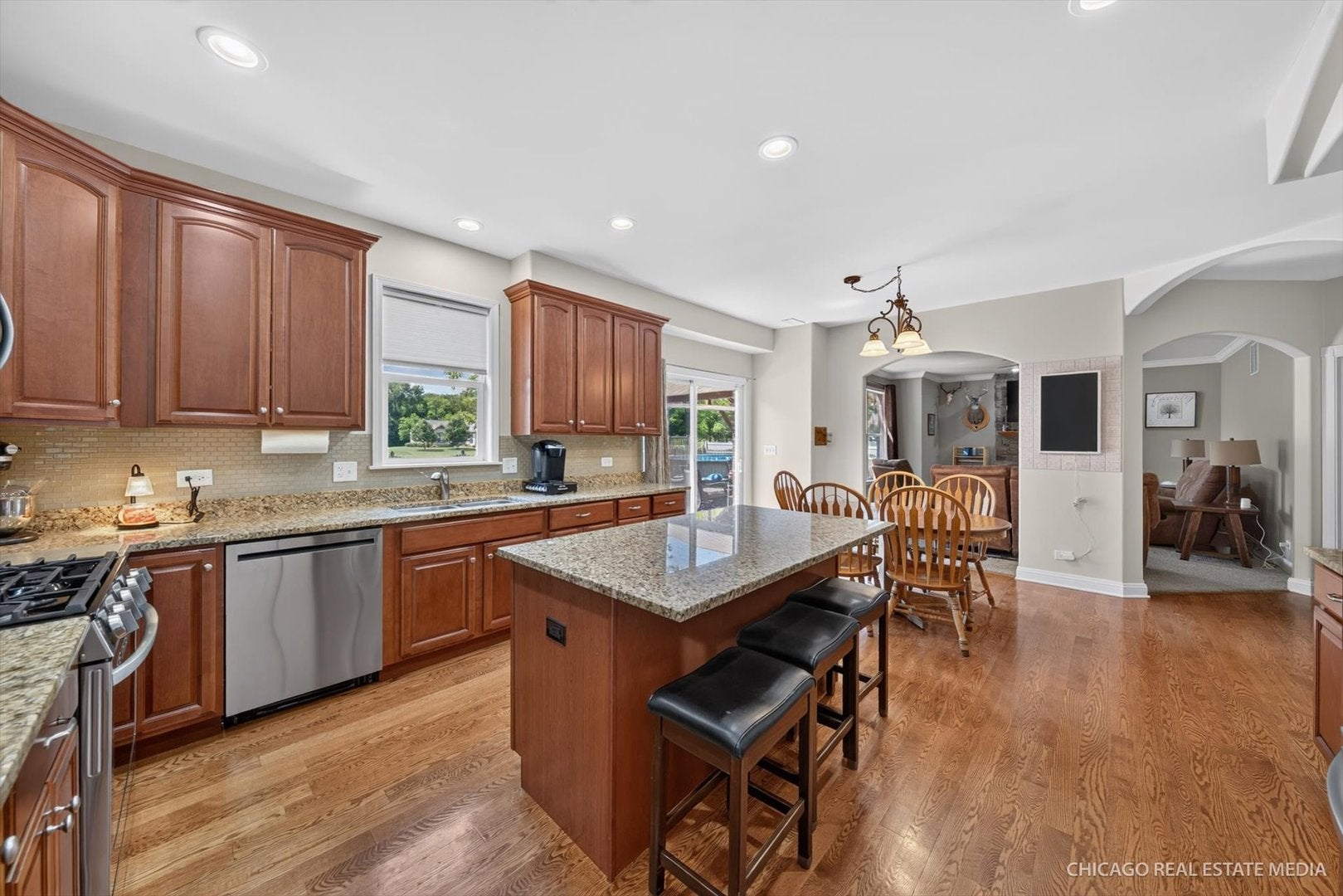 661 Hickman Lane