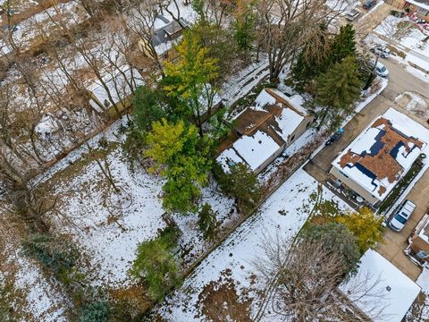 Tiny photo for 11123 S Leamington Avenue, Alsip, IL 60803 (MLS # 12531803)