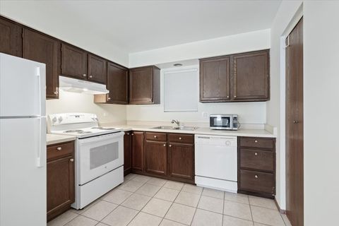 Tiny photo for 800 Ridge Road #117, Wilmette, IL 60091 (MLS # 12522235)
