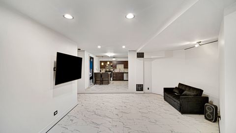 Tiny photo for 6337 Roosevelt Road #107, Berwyn, IL 60402 (MLS # 12454766)
