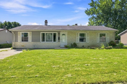 Photo of 1725 Evergreen Avenue, Hanover Park, IL 60133 (MLS # 12745876)