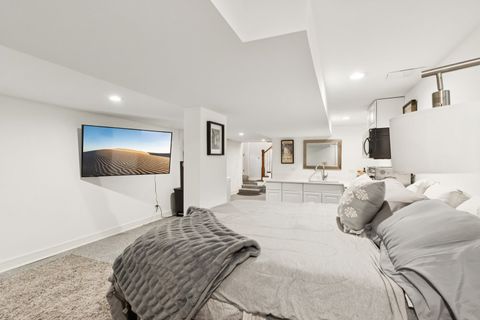 Tiny photo for 6242 S Nashville Avenue, Chicago, IL 60638 (MLS # 12614815)