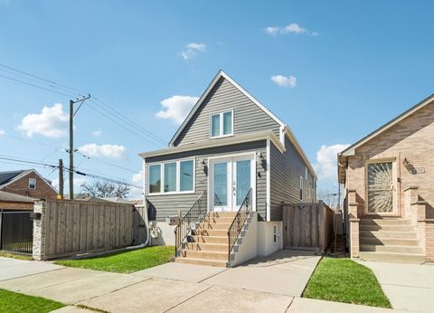Tiny photo for 6242 S Nashville Avenue, Chicago, IL 60638 (MLS # 12614815)