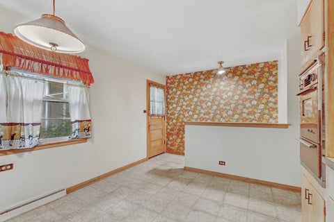 Tiny photo for 1225 S Cumberland Avenue, Park Ridge, IL 60068 (MLS # 12739254)