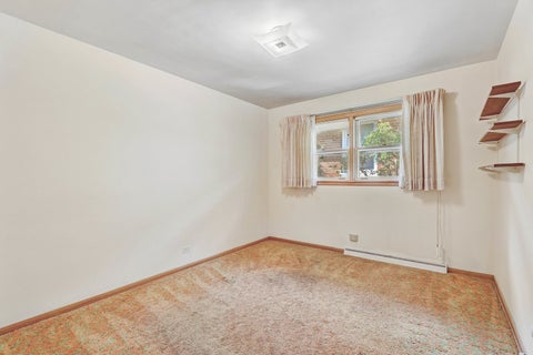 Tiny photo for 1225 S Cumberland Avenue, Park Ridge, IL 60068 (MLS # 12739254)