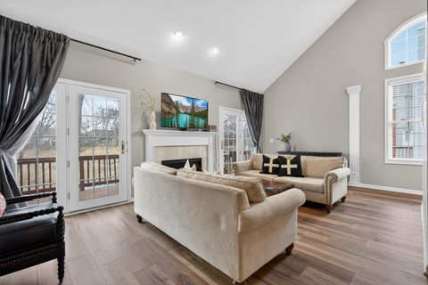 Tiny photo for 1650 W Ethans Glen Drive, Palatine, IL 60067 (MLS # 12605994)