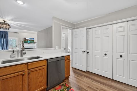 Tiny photo for 1650 W Ethans Glen Drive, Palatine, IL 60067 (MLS # 12605994)