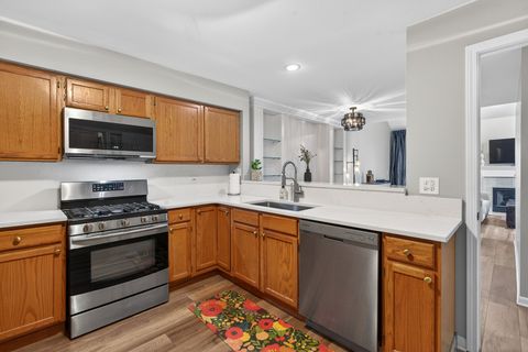 Tiny photo for 1650 W Ethans Glen Drive, Palatine, IL 60067 (MLS # 12605994)
