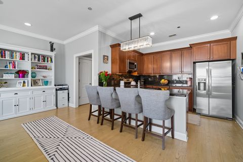 Tiny photo for 2801 N Oakley Avenue #202, Chicago, IL 60618 (MLS # 12532029)