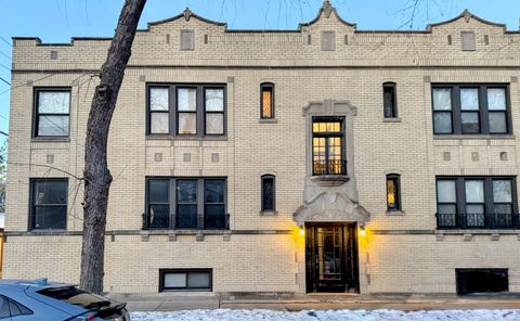 2544 W Hollywood Avenue 1 Chicago IL 60659