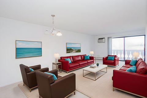 Tiny photo for 4 Crestview Lane #10, Vernon Hills, IL 60061 (MLS # 12588342)