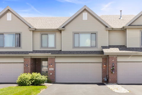 Photo of 8227 Auburn Lane, Frankfort, IL 60423 (MLS # 12686690)