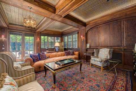 Tiny photo for 401 W Dickens Avenue, Chicago, IL 60614 (MLS # 12392156)