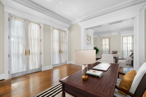 Tiny photo for 401 W Dickens Avenue, Chicago, IL 60614 (MLS # 12392156)