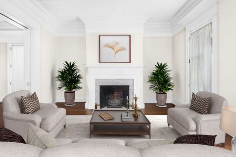 Tiny photo for 401 W Dickens Avenue, Chicago, IL 60614 (MLS # 12392156)