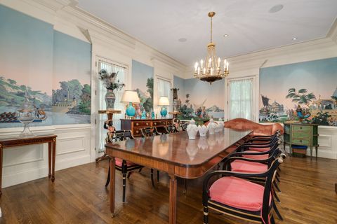 Tiny photo for 401 W Dickens Avenue, Chicago, IL 60614 (MLS # 12392156)