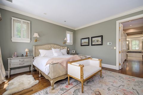 Tiny photo for 401 W Dickens Avenue, Chicago, IL 60614 (MLS # 12392156)
