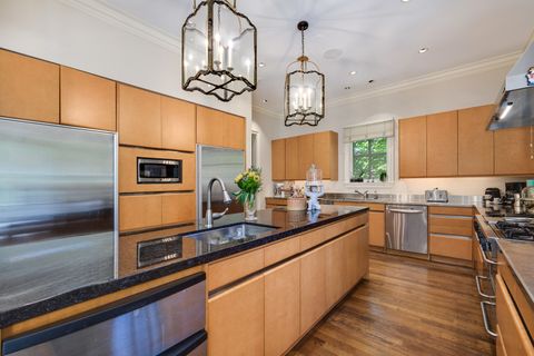 Tiny photo for 401 W Dickens Avenue, Chicago, IL 60614 (MLS # 12392156)