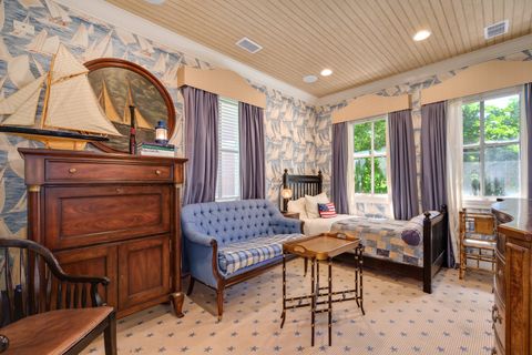Tiny photo for 401 W Dickens Avenue, Chicago, IL 60614 (MLS # 12392156)