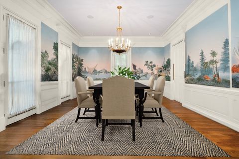 Tiny photo for 401 W Dickens Avenue, Chicago, IL 60614 (MLS # 12392156)