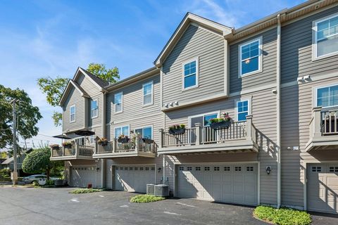 Tiny photo for 57 S 7th Street, Geneva, IL 60134 (MLS # 12482722)