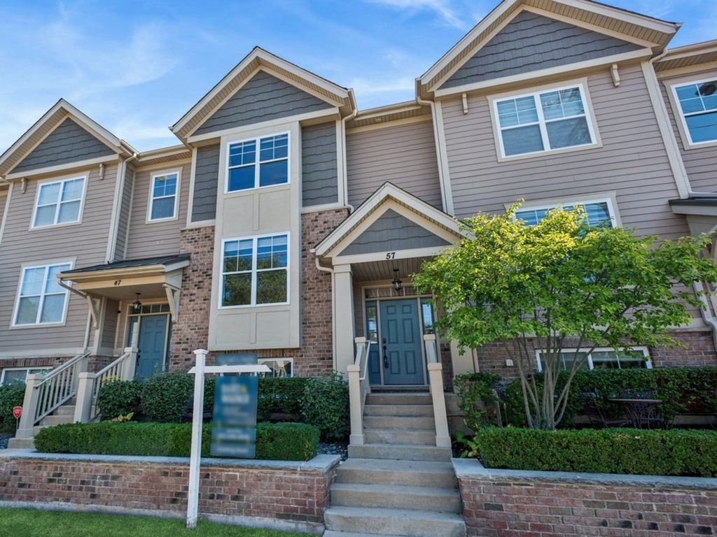 Photo for 57 S 7th Street, Geneva, IL 60134 (MLS # 12482722)