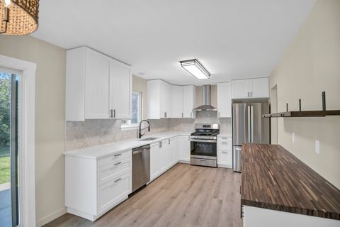 Tiny photo for 2076 Whitmore Drive, Romeoville, IL 60446 (MLS # 12490297)