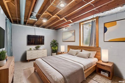 Tiny photo for 1215 WISCONSIN Street, Le Claire, IA 52753 (MLS # QC4268565)