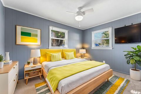 Tiny photo for 1215 WISCONSIN Street, Le Claire, IA 52753 (MLS # QC4268565)