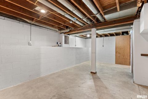 Tiny photo for 1215 WISCONSIN Street, Le Claire, IA 52753 (MLS # QC4268565)