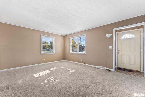 Tiny photo for 1215 WISCONSIN Street, Le Claire, IA 52753 (MLS # QC4268565)