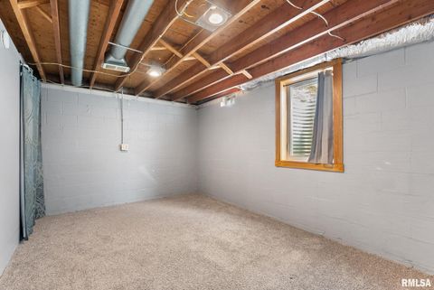 Tiny photo for 1215 WISCONSIN Street, Le Claire, IA 52753 (MLS # QC4268565)