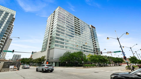 Photo of 659 W Randolph Street #1016, Chicago, IL 60661 (MLS # 12748480)
